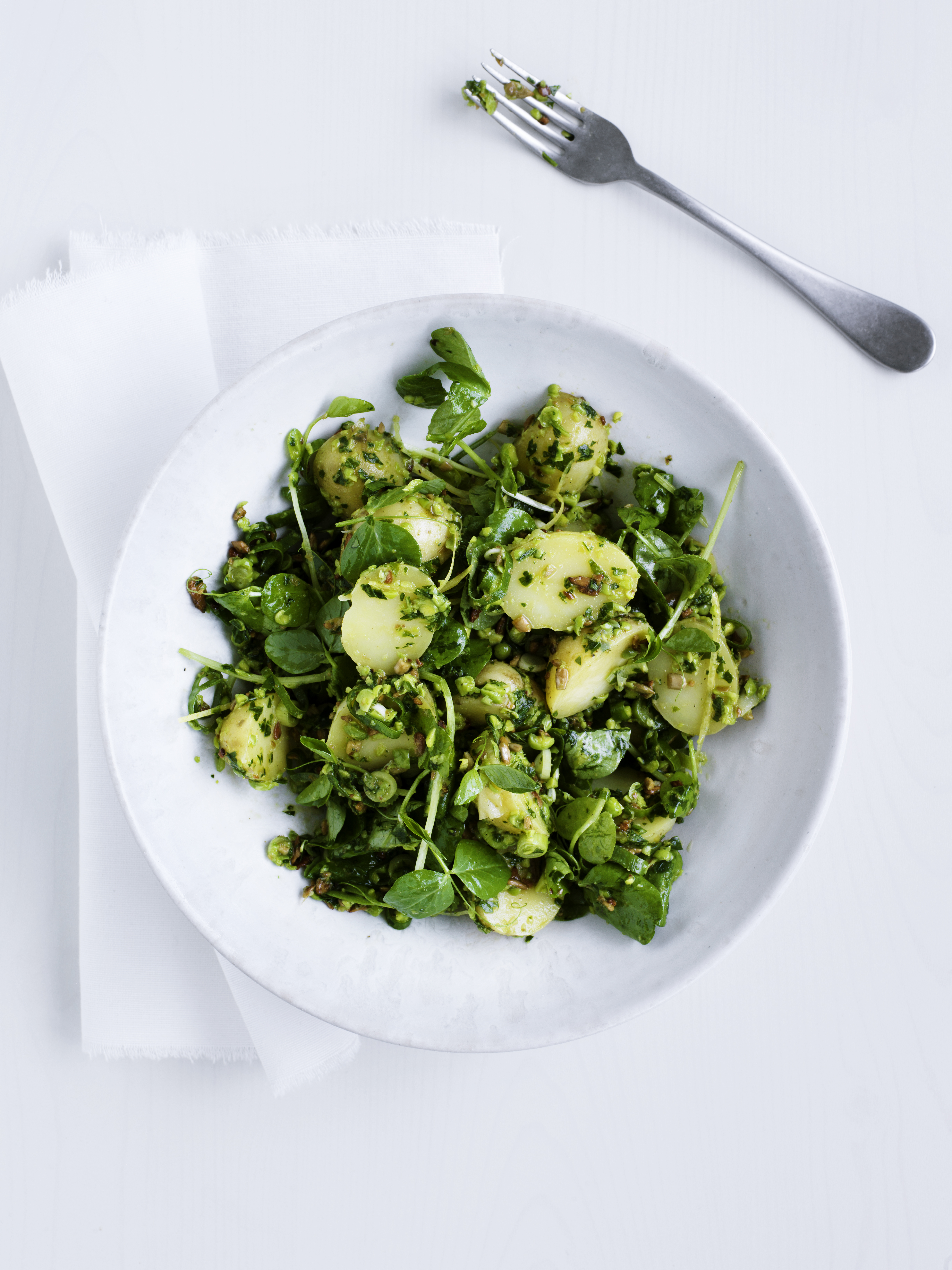 Kartofler Med Lovstikke Og Vesterhavsost Gront Tilbehor